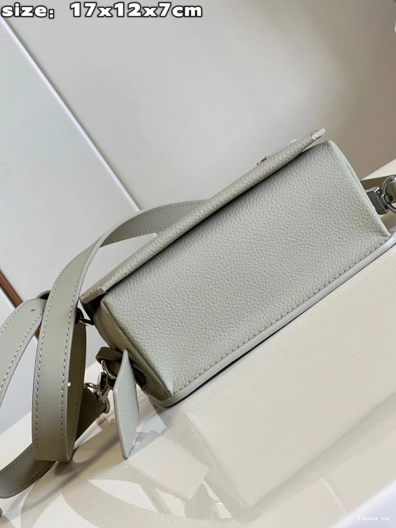 Affordable Wearable LOUIS Fastline VUITTON Wallet 0813
